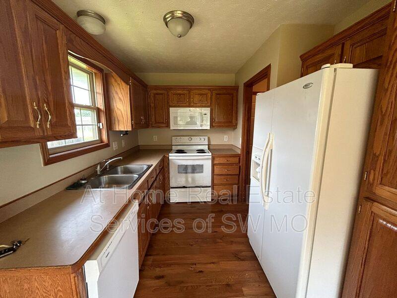 House for rent at 125 Deer Run, Willard, MO 65781