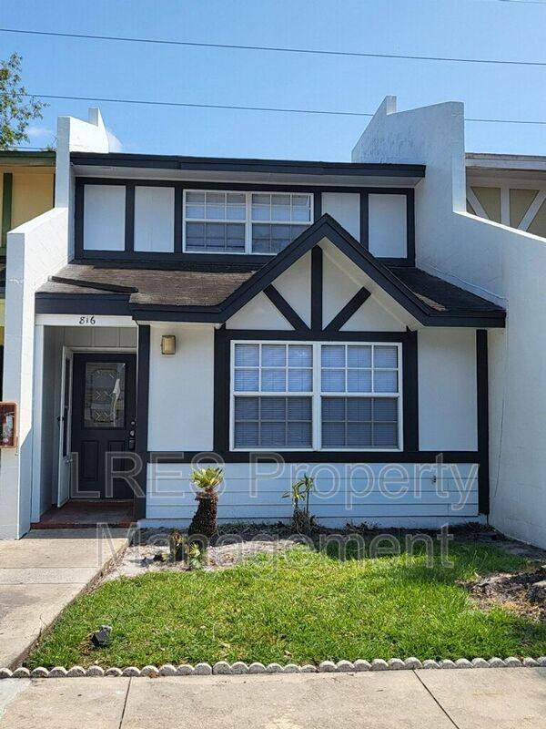 Condo for rent at 816 W 25th St, Sanford, FL 32771