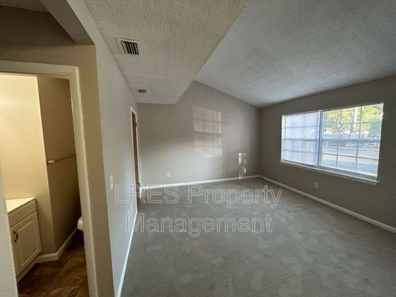 Condo for rent at 816 W 25th St, Sanford, FL 32771