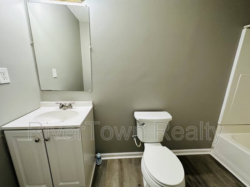 House for rent at 715 Ayers St, Memphis, TN 38107