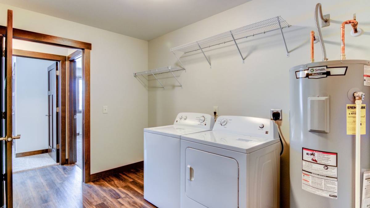 Apartment for rent at 4325 Jeffers Rd, Eau Claire, WI 54703