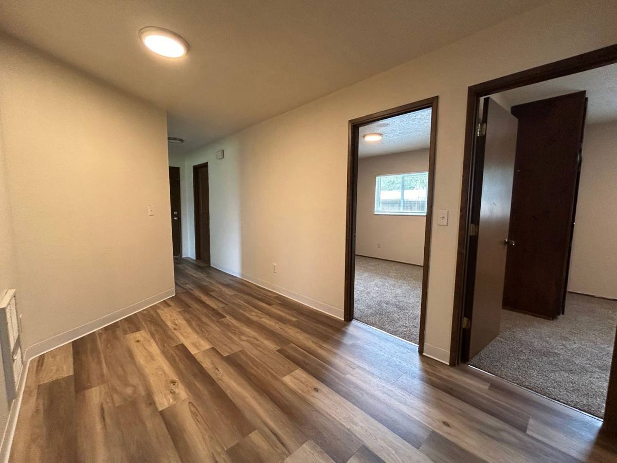 Apartment for rent at 132 Tilla Dr, Kelso, WA 98626