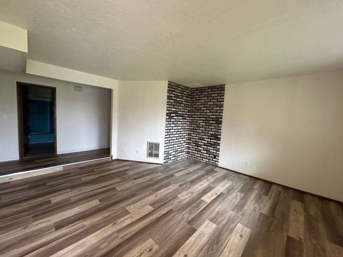 Apartment for rent at 132 Tilla Dr, Kelso, WA 98626