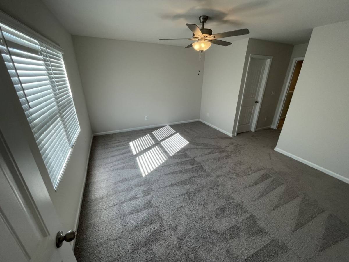 Townhouse for rent at 1063 Peony Lane, Youngsville, NC 27596