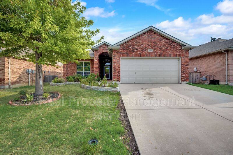 House for rent at 2104 Carlotta Dr, Fort Worth, TX 76177