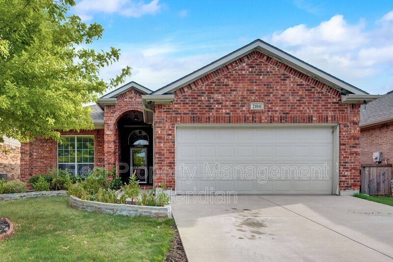 House for rent at 2104 Carlotta Dr, Fort Worth, TX 76177