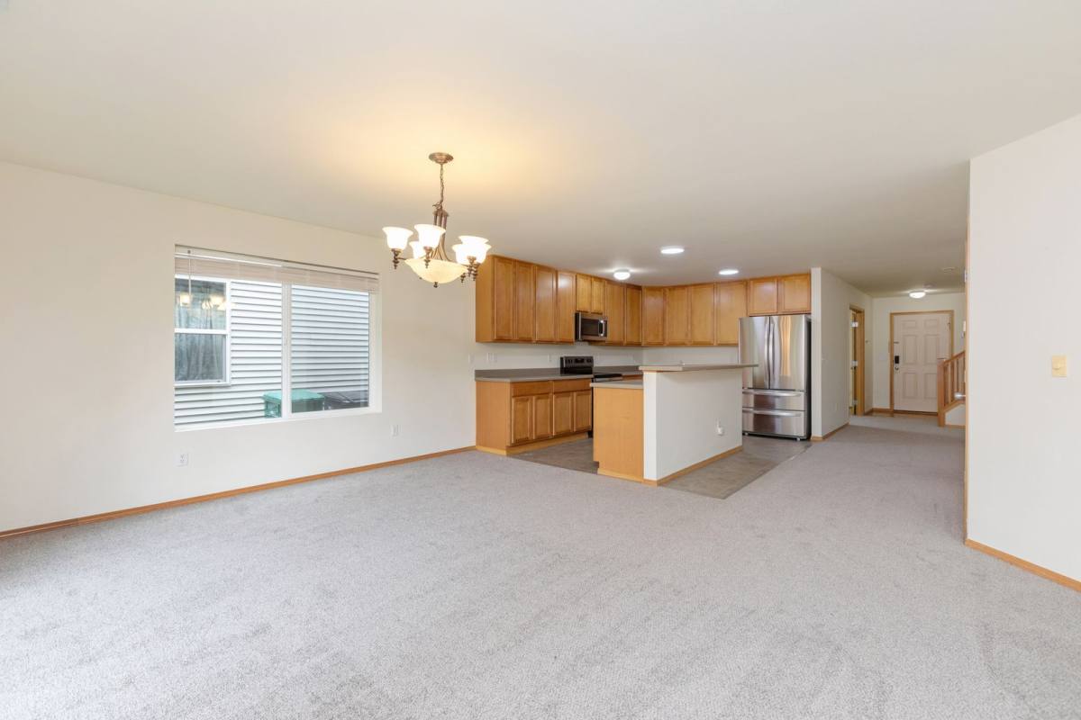 House for rent at 19104 13th Ave SE, Bothell, WA 98012