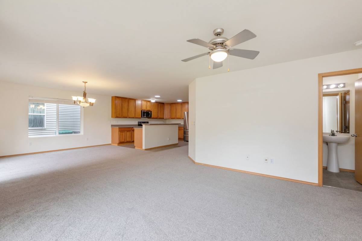 House for rent at 19104 13th Ave SE, Bothell, WA 98012