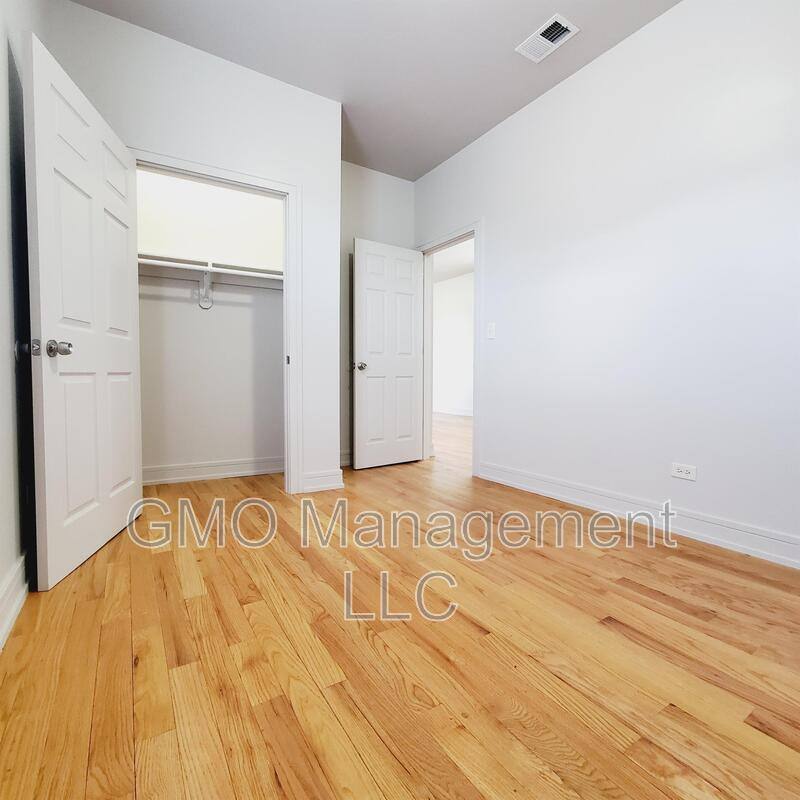 Apartment for rent at 4048 W Lexington St #2, Chicago, IL 60624