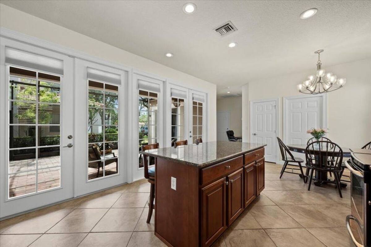 House for rent at 8203 Calterra Dr, Palm Beach Gardens, FL 33418