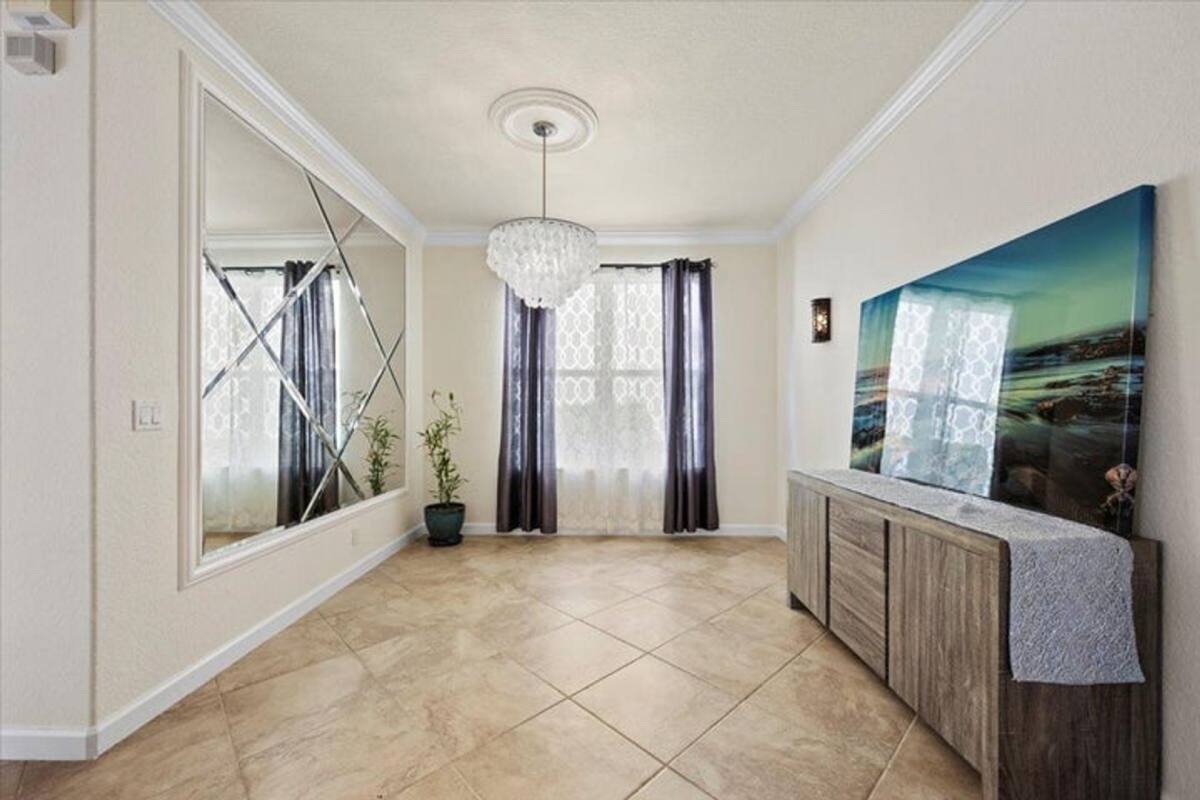 House for rent at 8203 Calterra Dr, Palm Beach Gardens, FL 33418