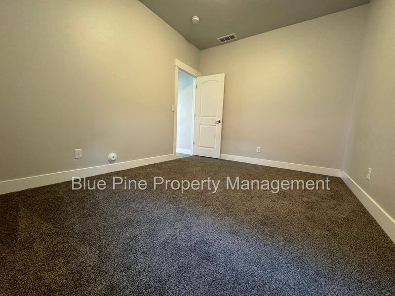 House for rent at 2824 E Brooklyn St, Idaho Falls, ID 83401