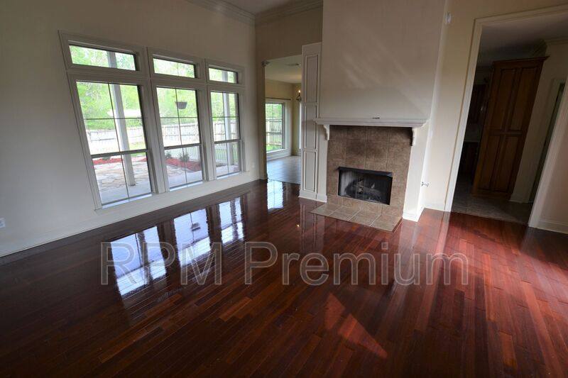 House for rent at 2691 Woodbend Ave, Zachary, LA 70791
