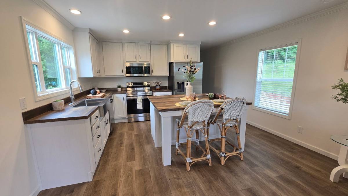 House for rent at 557 Monteith Branch Rd, Sylva, NC 28779