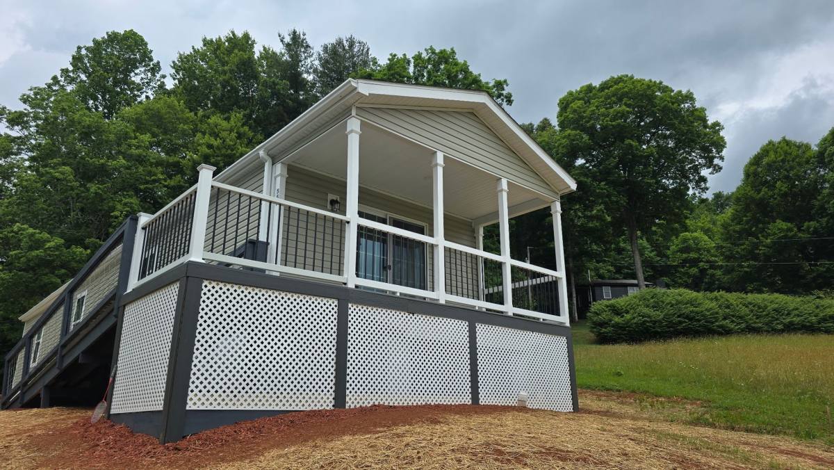 House for rent at 557 Monteith Branch Rd, Sylva, NC 28779