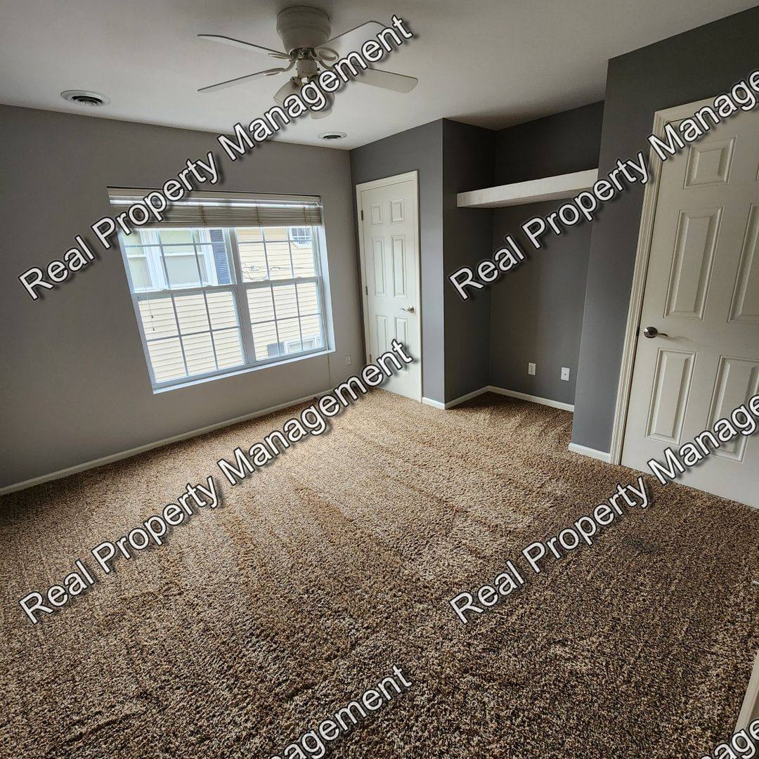 House for rent at 9405 W 142nd Place, Cedar Lake, IN 46303