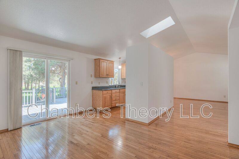House for rent at 20750 Will Scarlet Lane, Bend, OR 97702