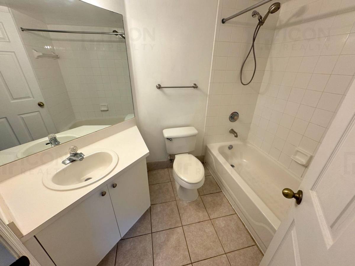 Apartment for rent at 2039 SE 10th Ave, Fort Lauderdale, FL 33316