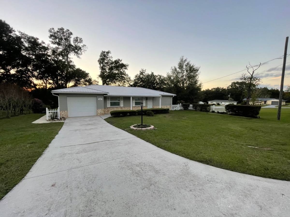 House for rent at 606 Second Ave, Lady Lake, FL 32159