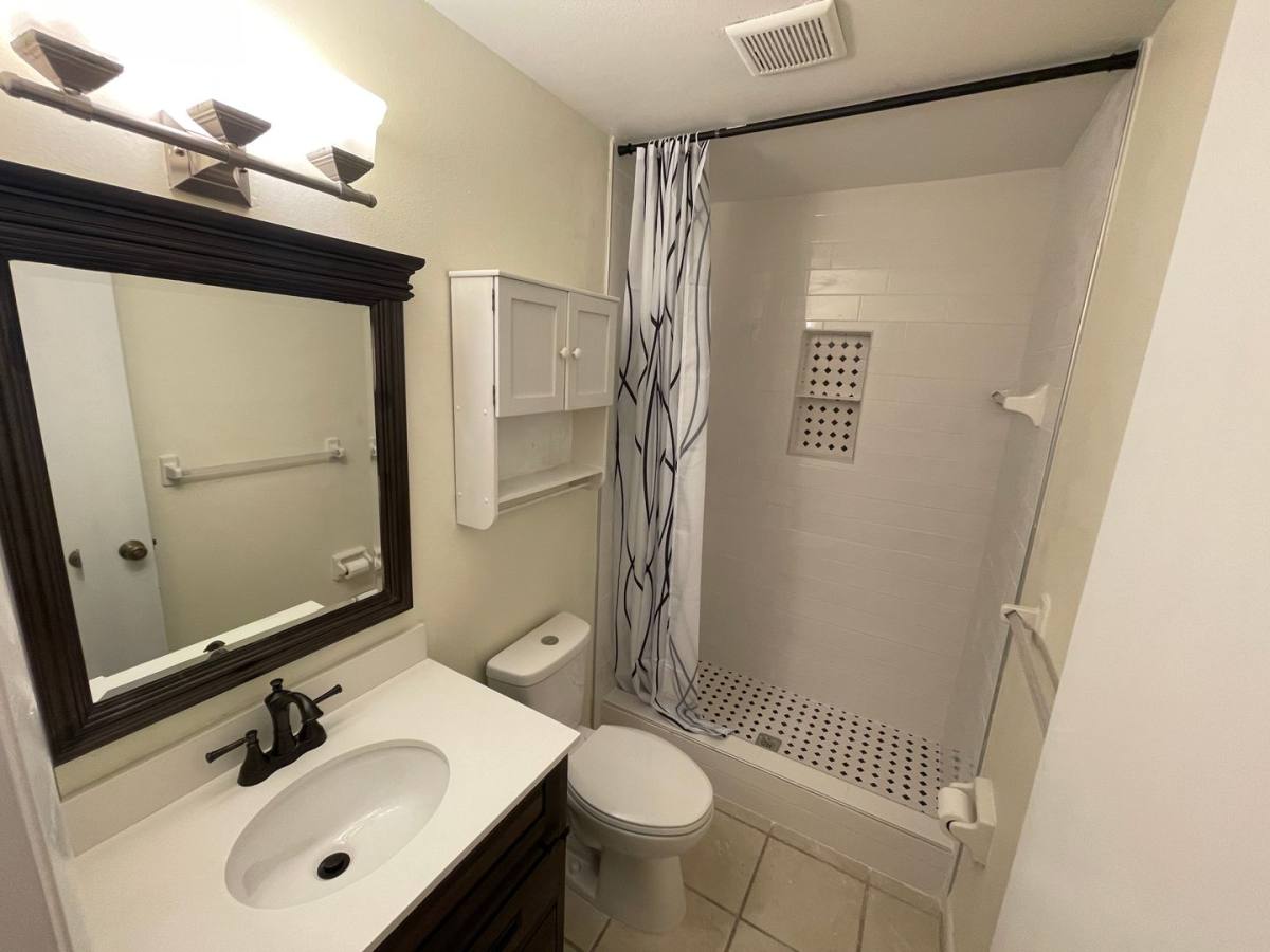 House for rent at 606 Second Ave, Lady Lake, FL 32159