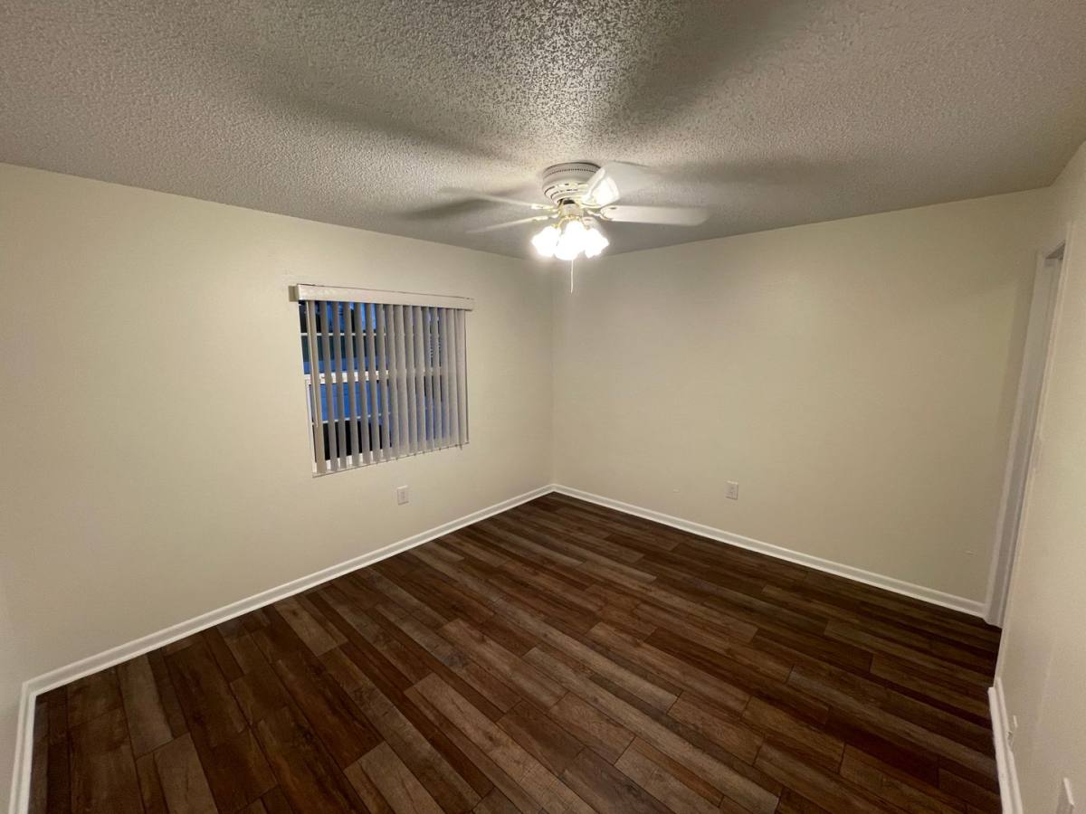 House for rent at 606 Second Ave, Lady Lake, FL 32159