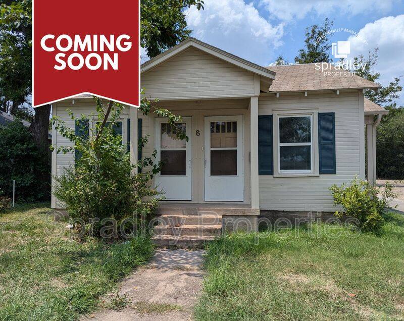 House for rent at 8 N 25th St, Temple, TX 76504