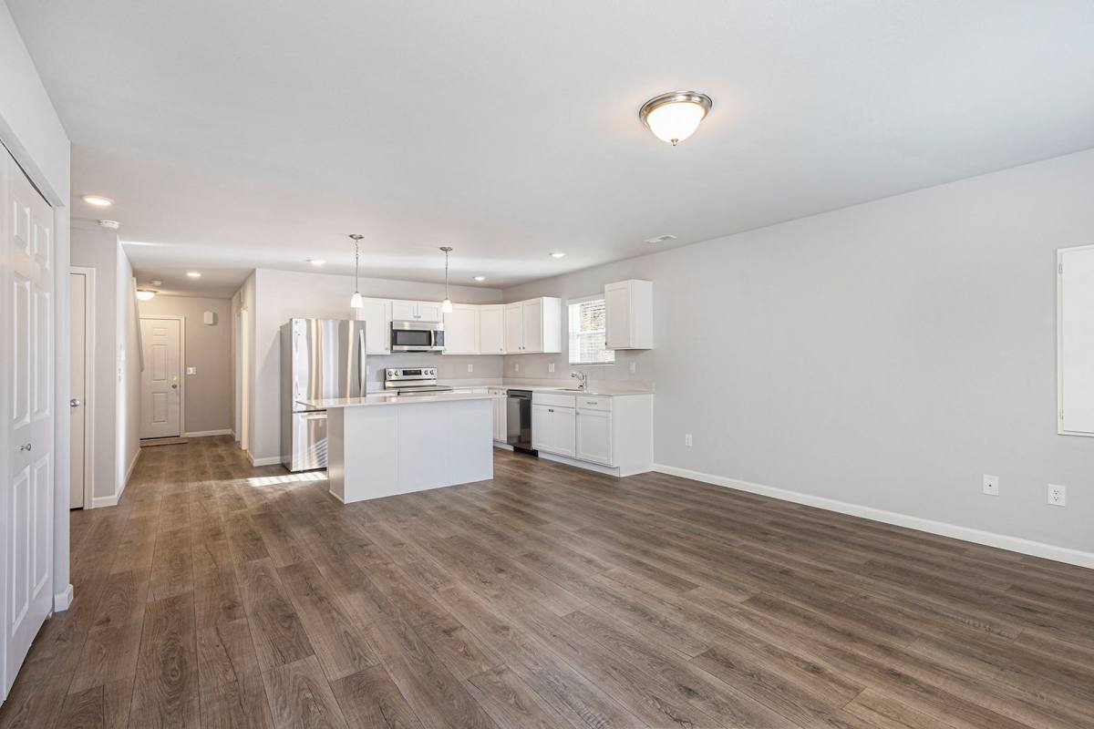 House for rent at 934 Maple Ave, Jackson, MI 49203
