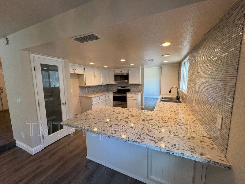 House for rent at 6931 Cobblestone Way, Citrus Heights, CA 95621