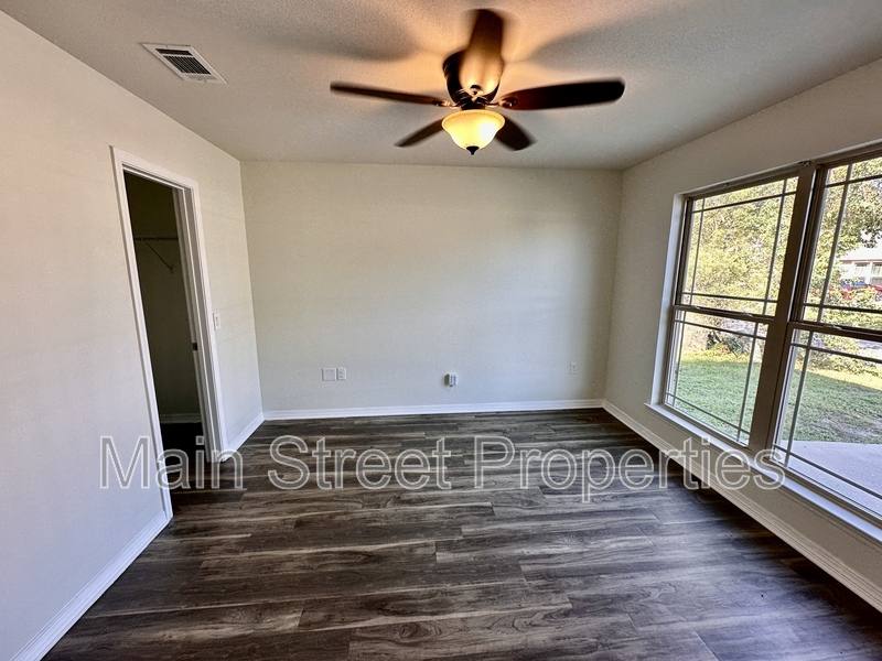 Townhouse for rent at 10493 River Birch Dr, Pensacola, FL 32534
