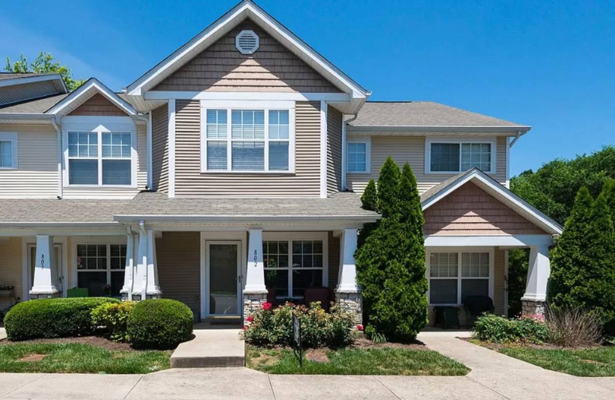 Townhouse for rent at 3535 Bell Rd, Nashville, TN 37214