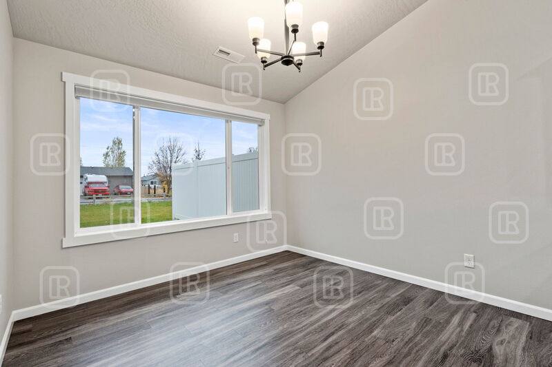 Apartment for rent at 17020 E Knox Lane, Greenacres, WA 99016