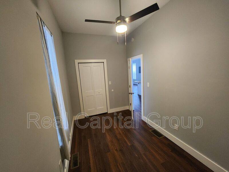 Apartment for rent at 1527 - 1529 Foster Ave, Schenectady, NY 12308