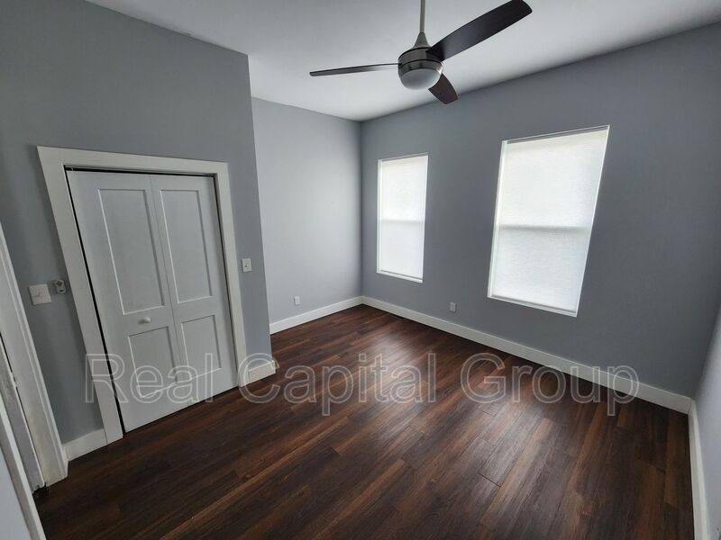 Apartment for rent at 1527 - 1529 Foster Ave, Schenectady, NY 12308