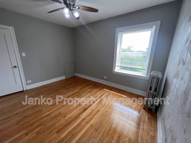 Apartment for rent at 9453 S Loomis St #307, Chicago, IL 60620