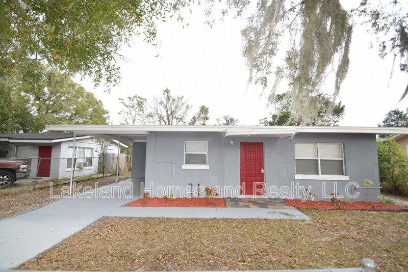 House for rent at 730 26th St NW, Winter Haven, FL 33881