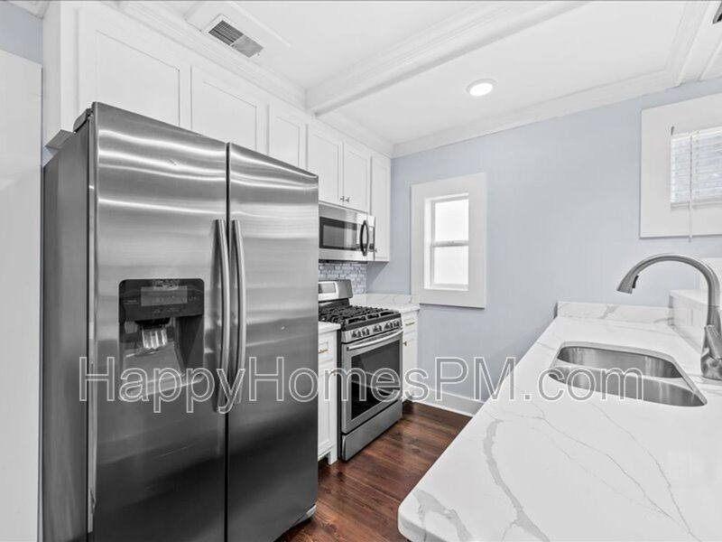 House for rent at 52 Congress St, Charleston, SC 29403