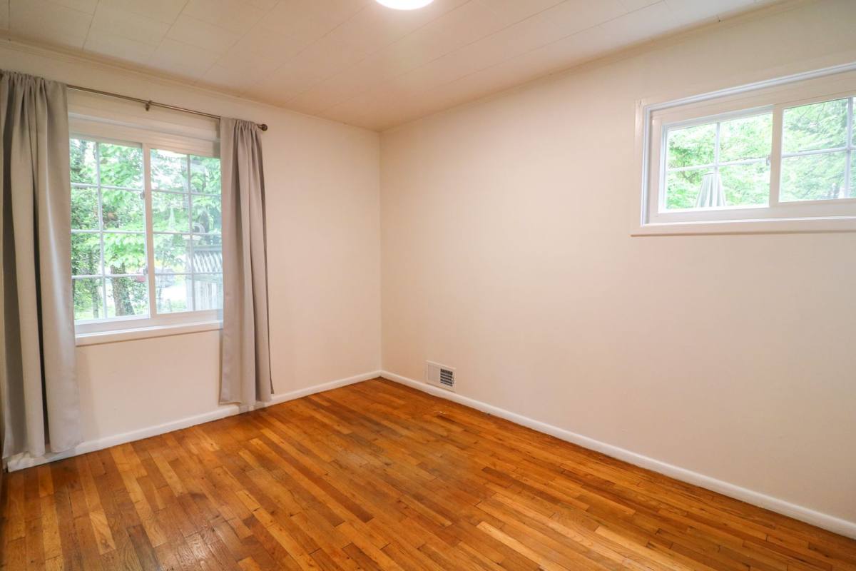 House for rent at 400 Dean Dr, Rockville, MD 20851
