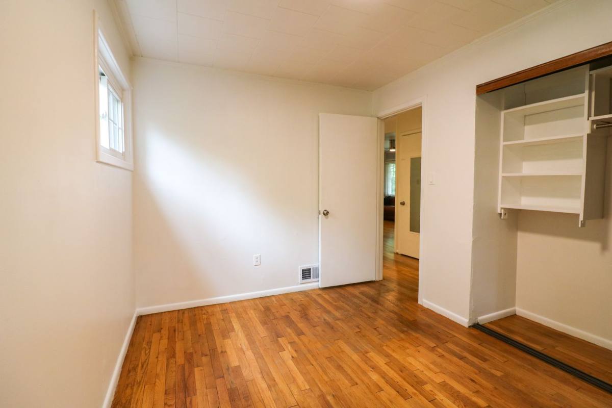 House for rent at 400 Dean Dr, Rockville, MD 20851