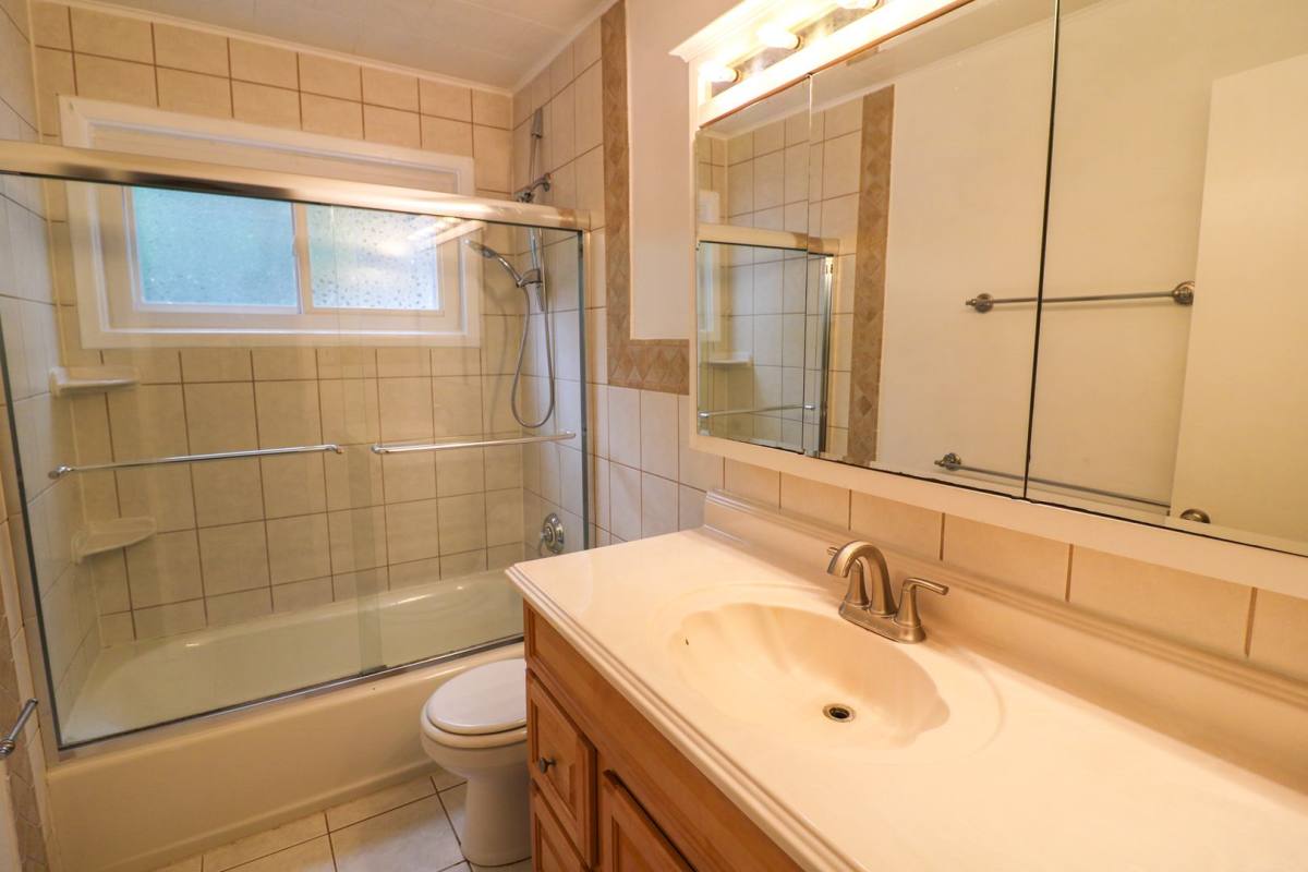 House for rent at 400 Dean Dr, Rockville, MD 20851