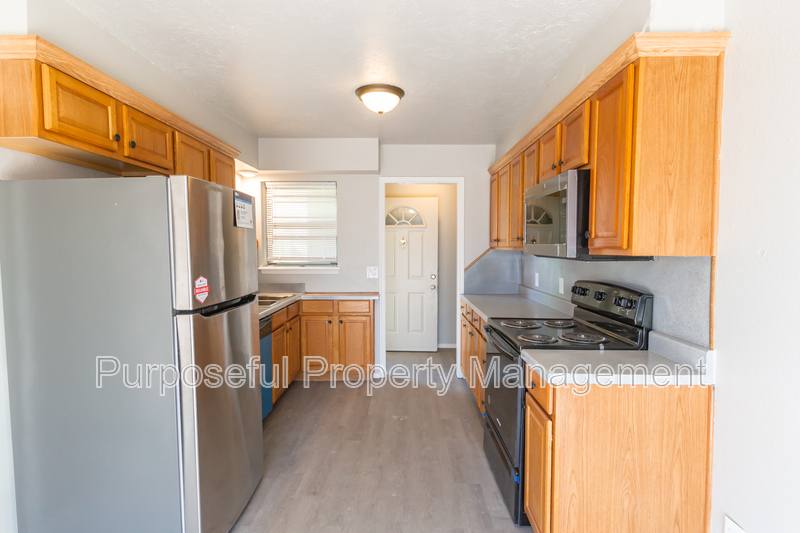 House for rent at 2624 N Markwell Ave, Bethany, OK 73008