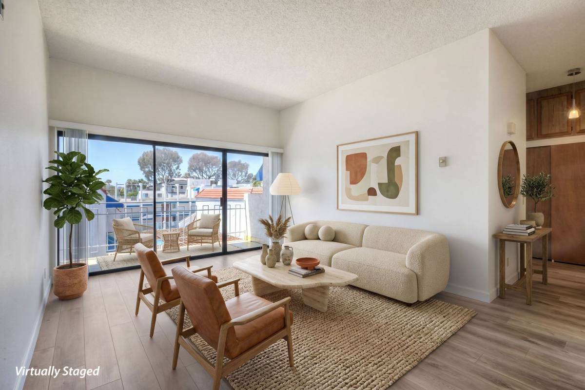House for rent at 8328 Regents Rd, San Diego, CA 92122