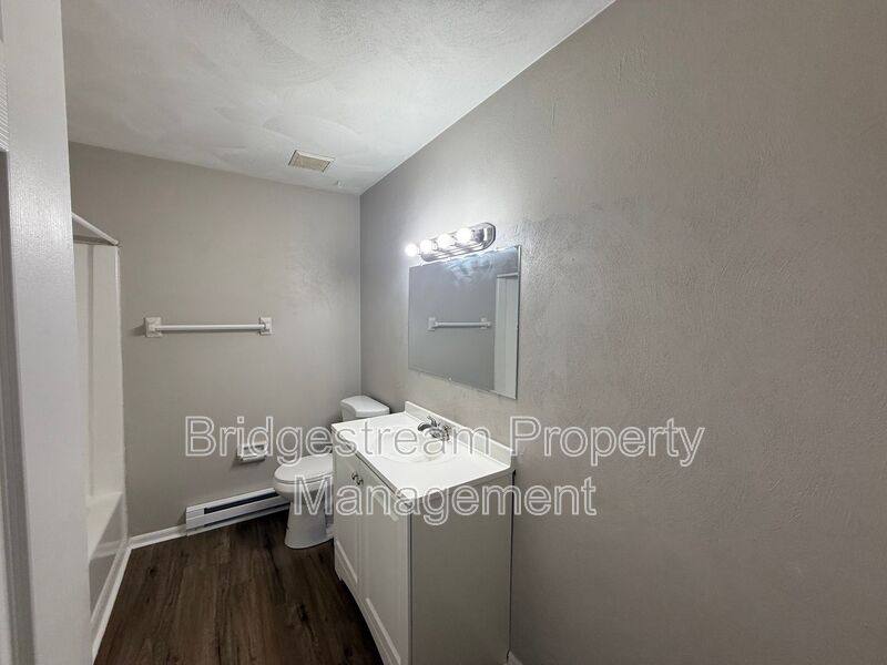 Apartment for rent at 85 N Gebhart Church Rd #G, Miamisburg, OH 45342