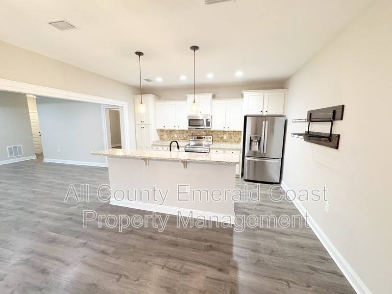 House for rent at 282 Magnolia St, Niceville, FL 32578