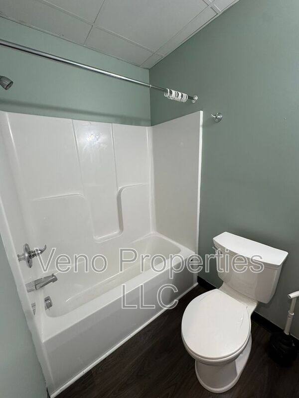 Apartment for rent at 219 Spring Ave #1, Troy, NY 12180