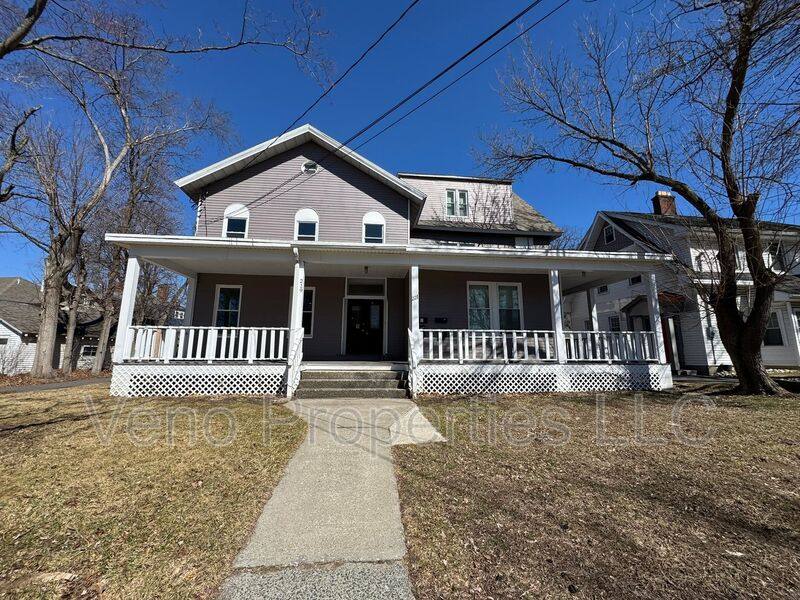 Apartment for rent at 219 Spring Ave #1, Troy, NY 12180