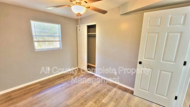 House for rent at 3319 Hunt St, Jacksonville, FL 32254
