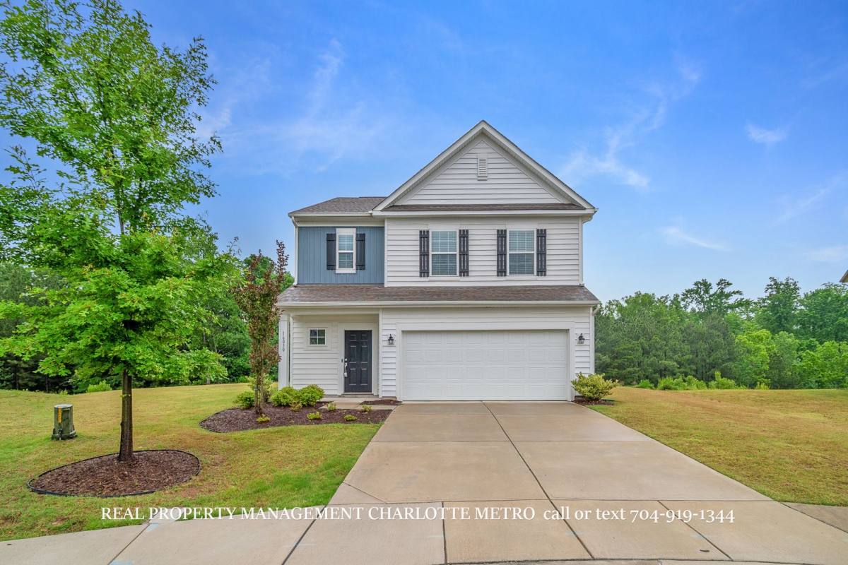 House for rent at 16030 Seagard Cove, Charlotte, NC 28278