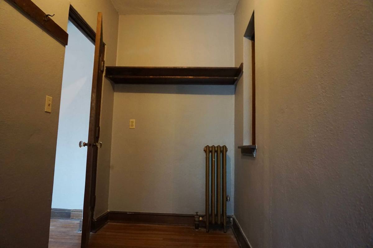 Apartment for rent at 1234 K St, Lincoln, NE 68508