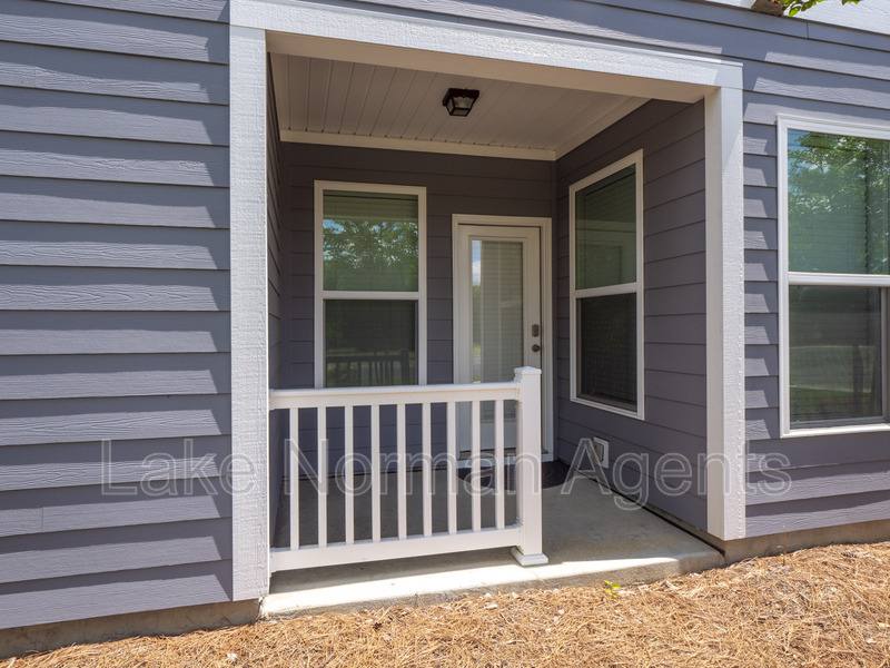 Townhouse for rent at 1034 Lyndon Station Dr, Pineville, NC 28134