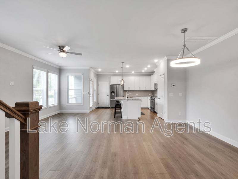 Townhouse for rent at 1034 Lyndon Station Dr, Pineville, NC 28134